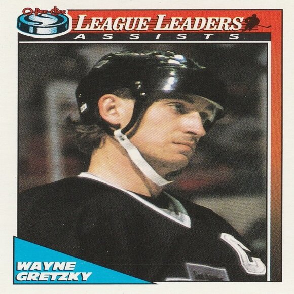 Wayne Gretzky Hockey Card Collection - Picture 9 of 11